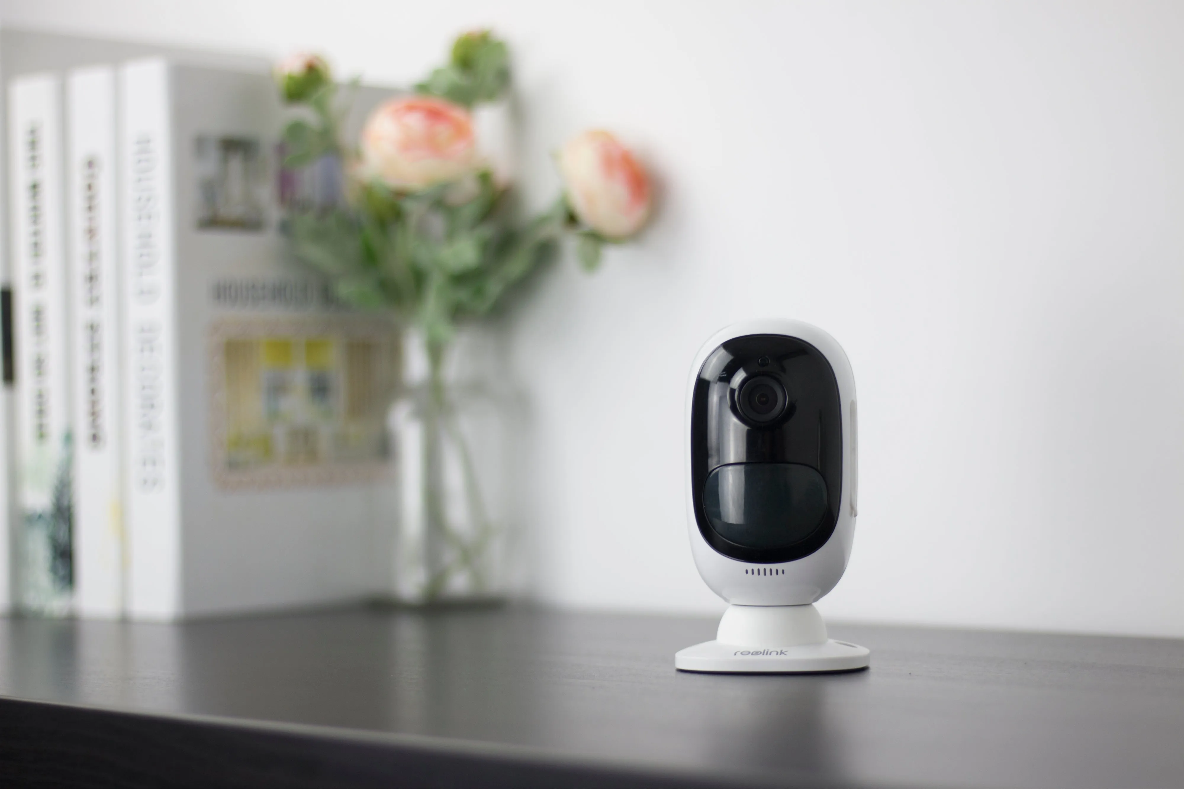 Argus 2 - 1080P wire-free battery starlight camera