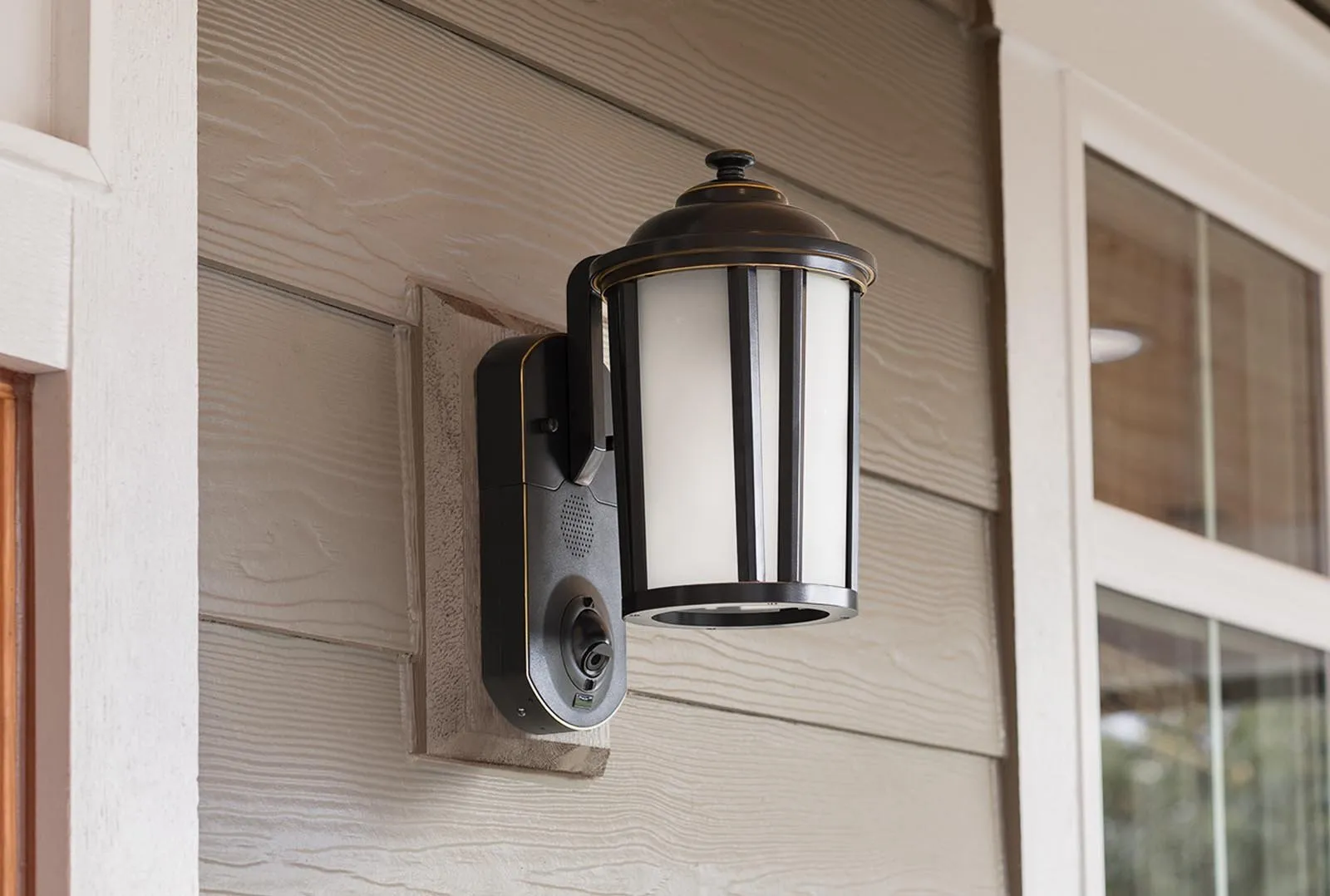 Camera Porchlight