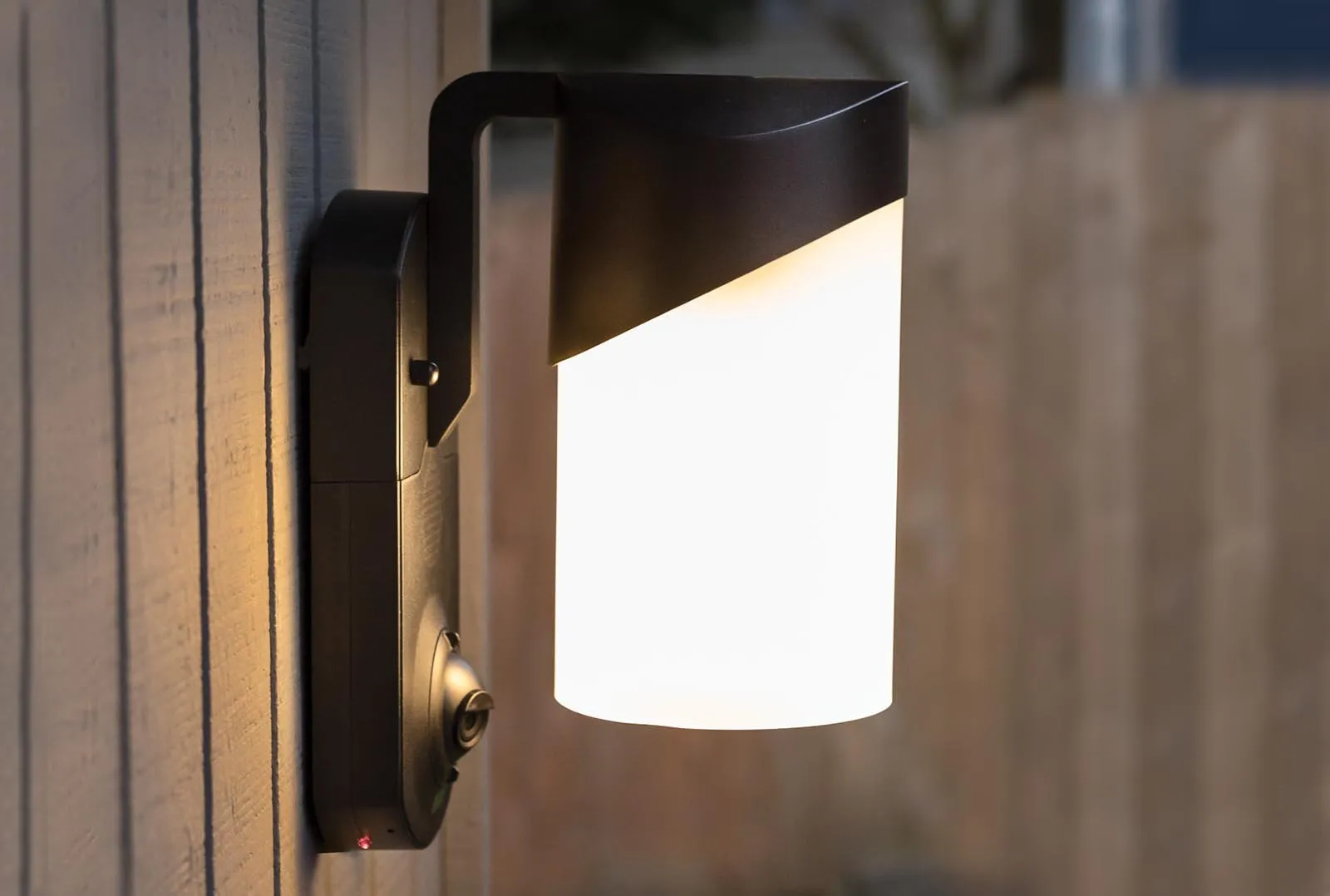 Camera Porchlight