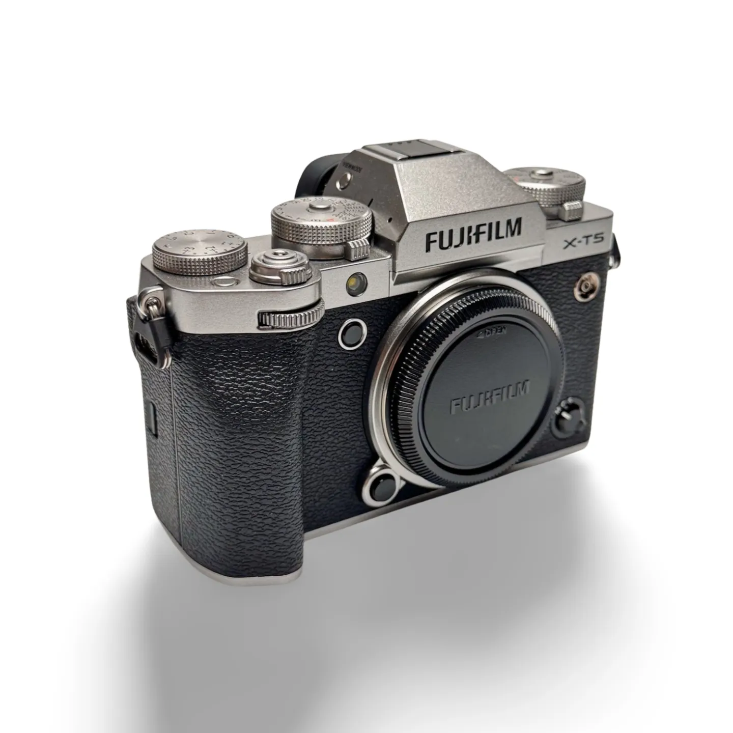Fujifilm XT5 Mirrorless Body, Silver - Certified Pre-Owned