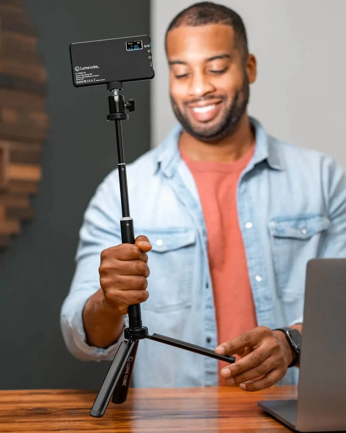 Lume Cube 30-Inch Desktop Tripod Adjustable Stand with Rotating Mount