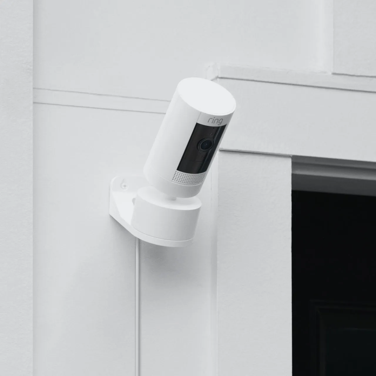 Pan-Tilt Mount with Indoor/Outdoor Power Adapter (Stick Up Cam Battery (3rd Gen))