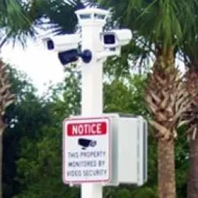 Site Sentinel 4 camera TVI Standalone Outdoor Camera Pole System with On-Site Recording